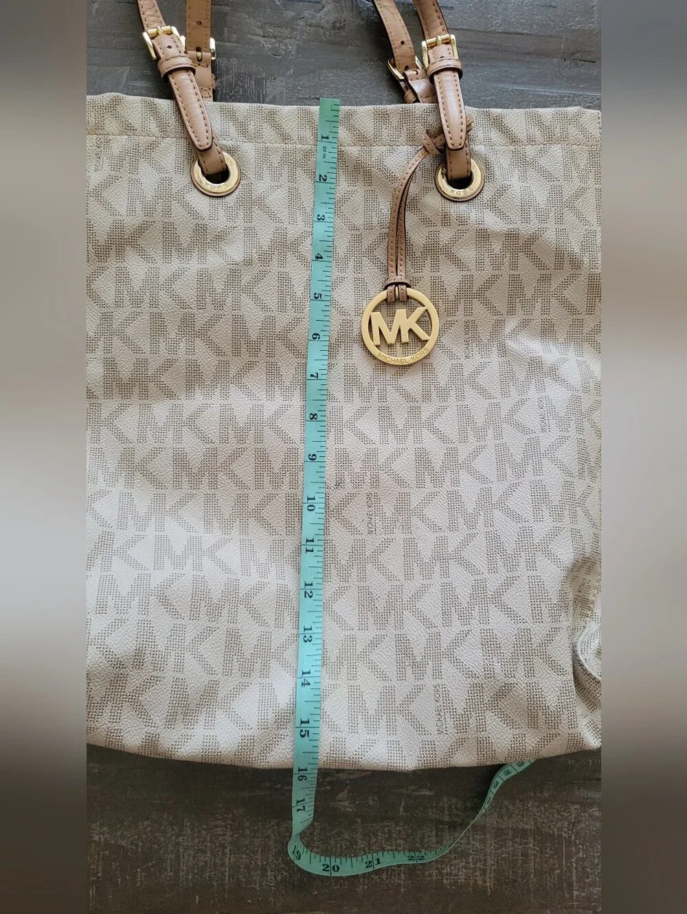 MICHAEL Michael Kors Jet Set Cream Tote Bag
